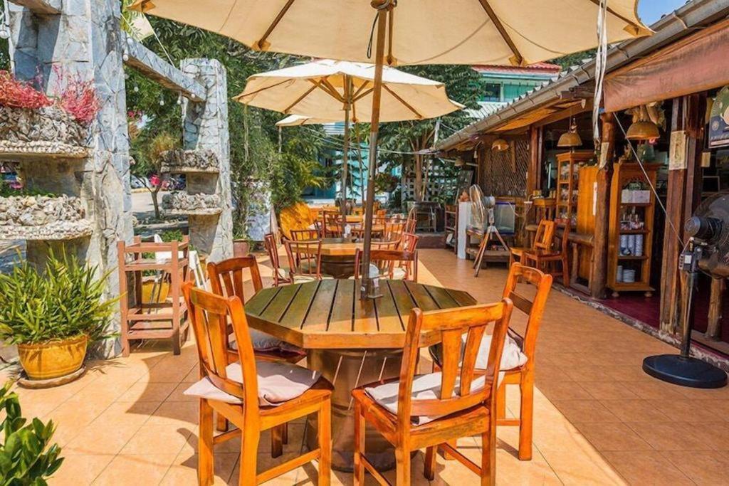Rimtalay Resort Koh Si Chang Exterior photo