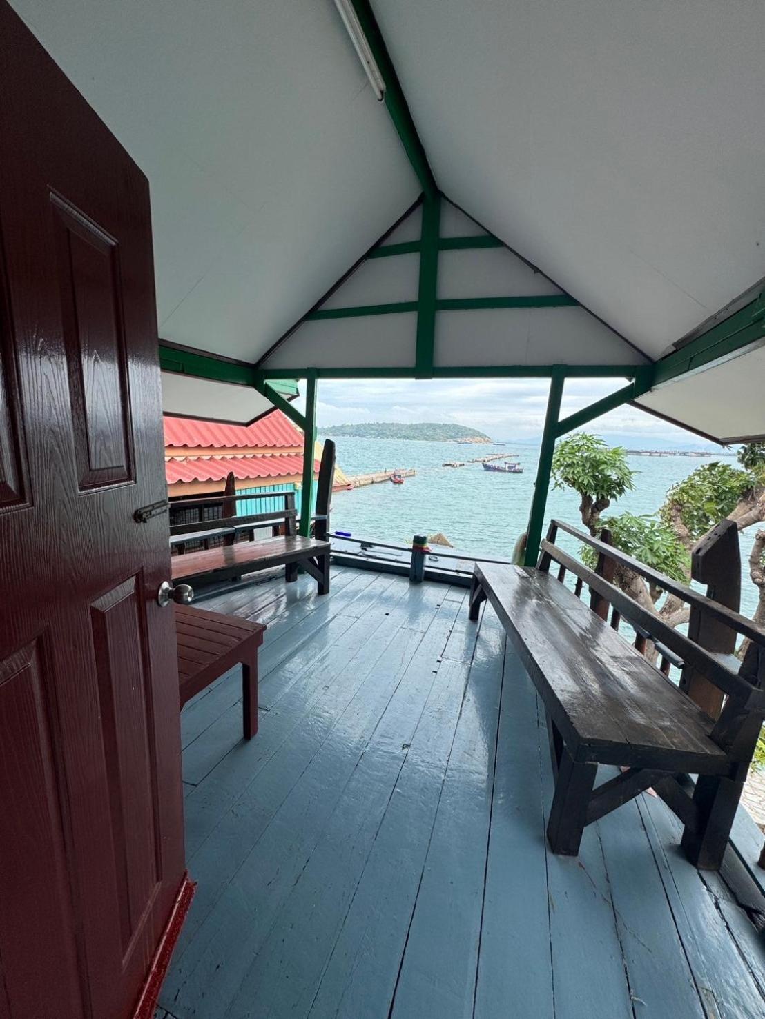 Rimtalay Resort Koh Si Chang Exterior photo