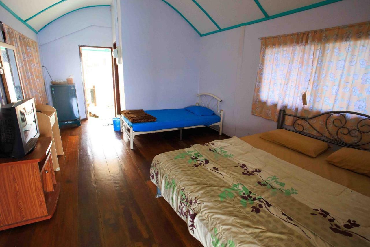 Rimtalay Resort Koh Si Chang Exterior photo
